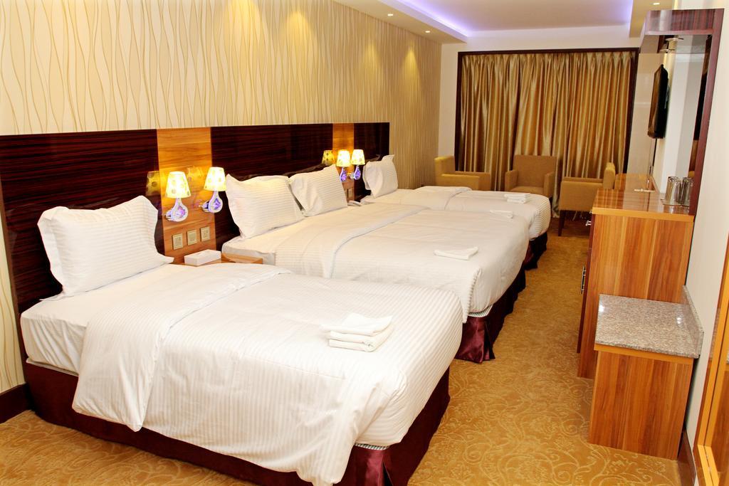 Fal Hotel L.L.C Дубай Стая снимка